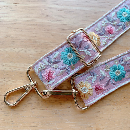 ☆インド刺繍リボンショルダーストラップ☆ピンク②☆ ネック