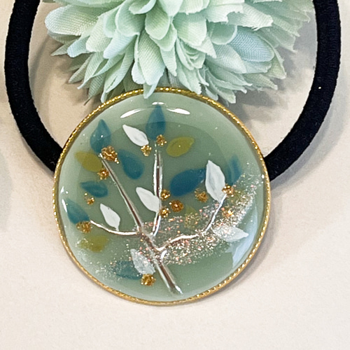 大きめ 40代のヘアゴム 大人 個性的 グリーン 北欧風 リーフ ヘア