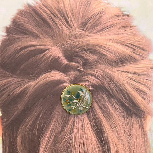 大きめ 40代のヘアゴム 大人 個性的 グリーン 北欧風 リーフ ヘア