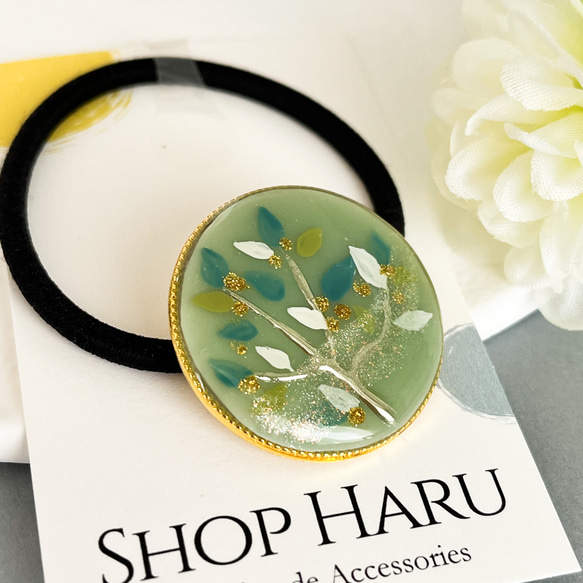 大きめ 40代のヘアゴム 大人 個性的 グリーン 北欧風 リーフ ヘア