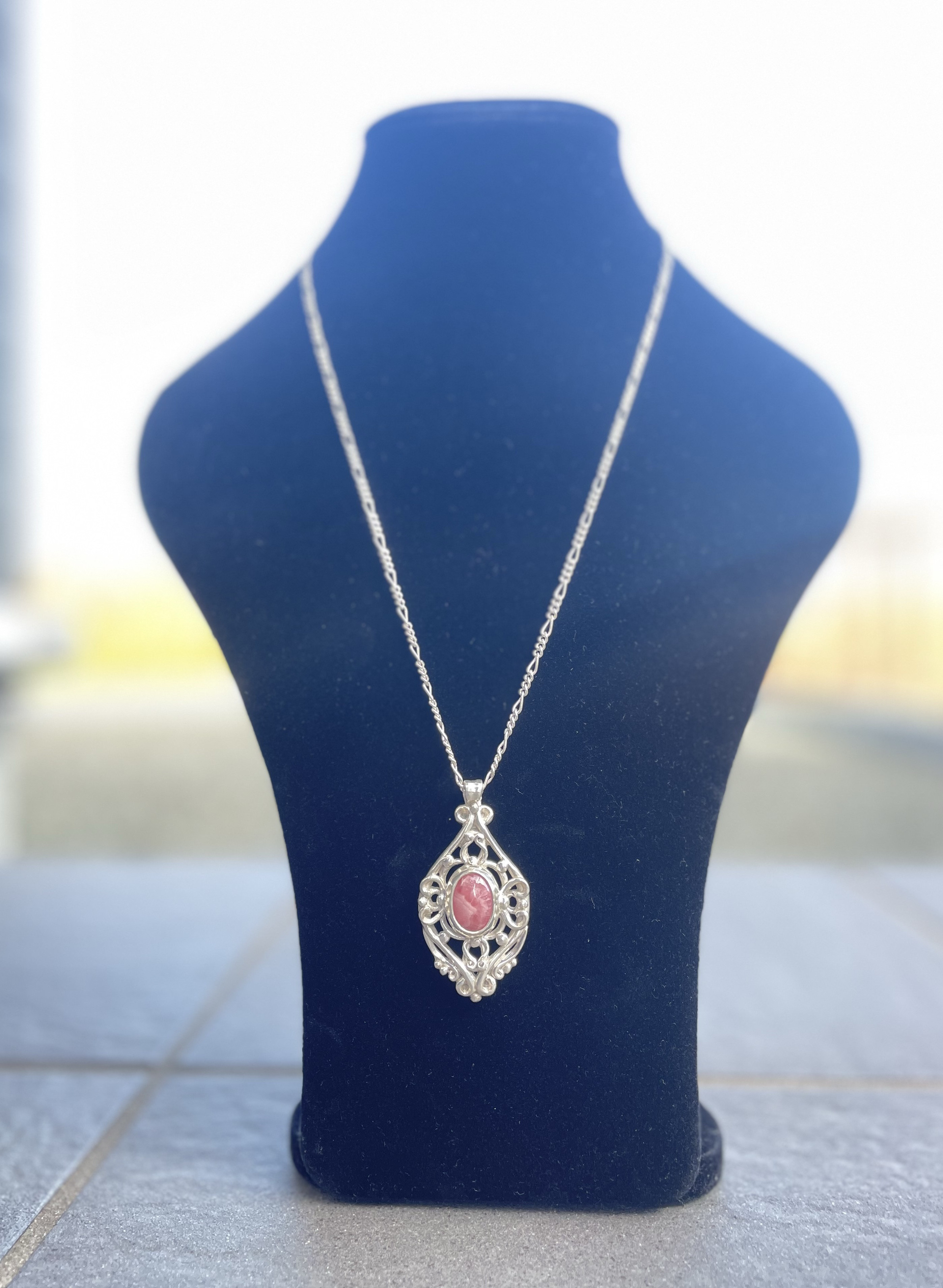 インカローズペンダント