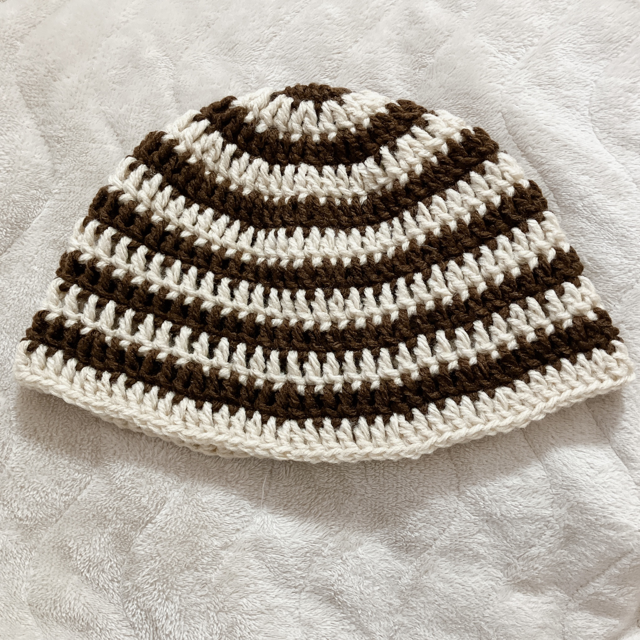 415　クロシェハット　クラッシャーハット　バケットハット　手編み　男女兼用