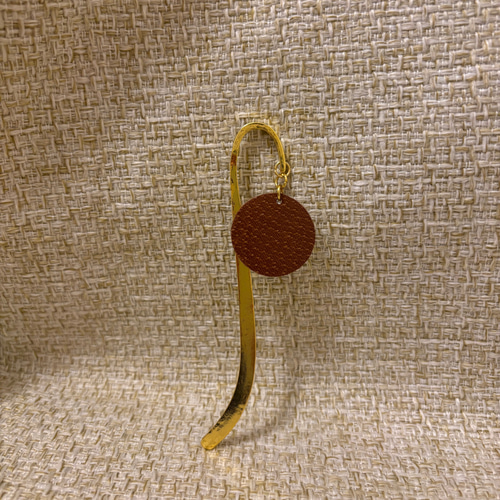 レザー】四つ葉のクローバーのブックマーク 本革 しおり・ブックマーク