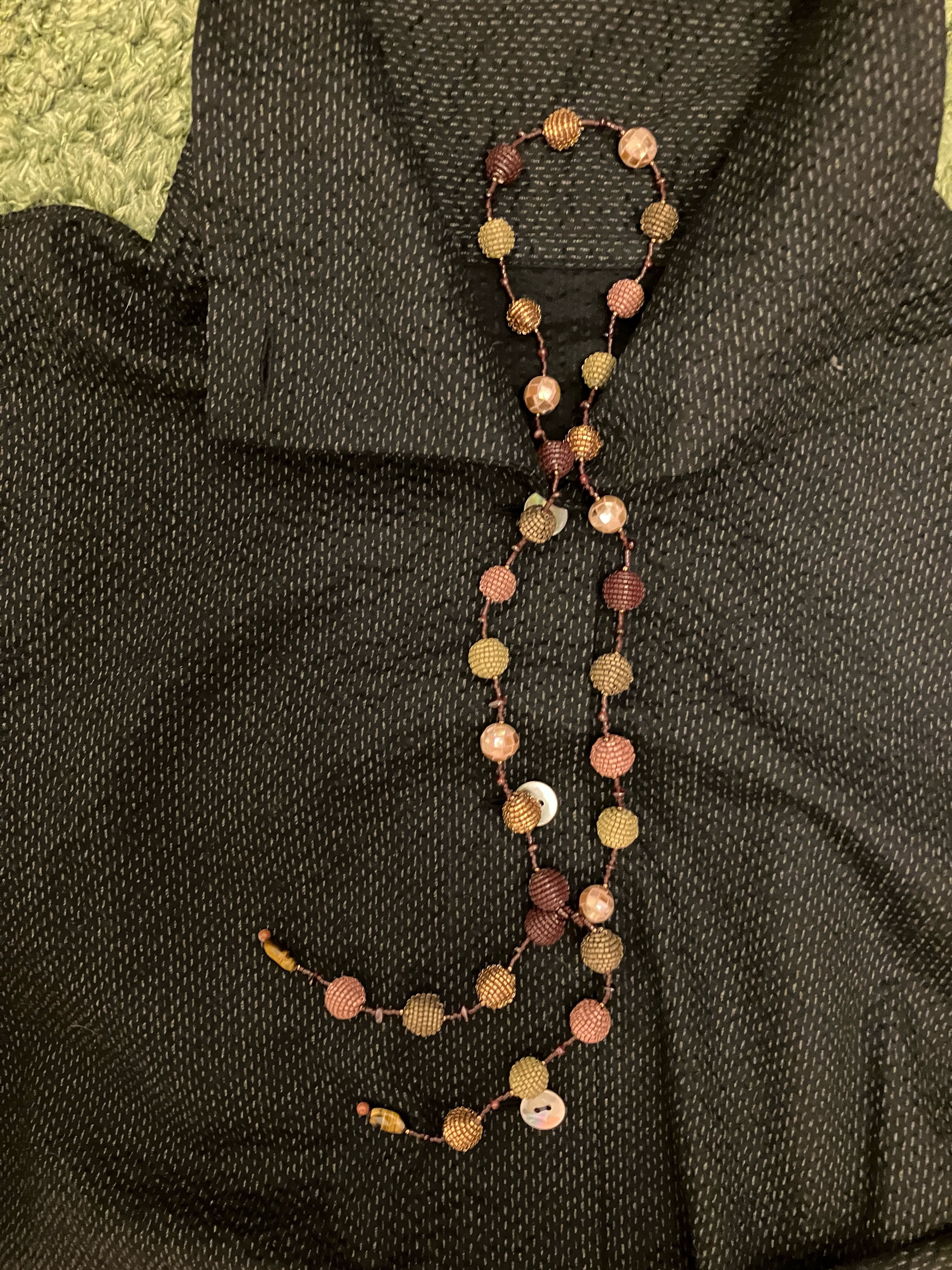 マキマキラリエット　ゴールドブラウンニュアンスカラー