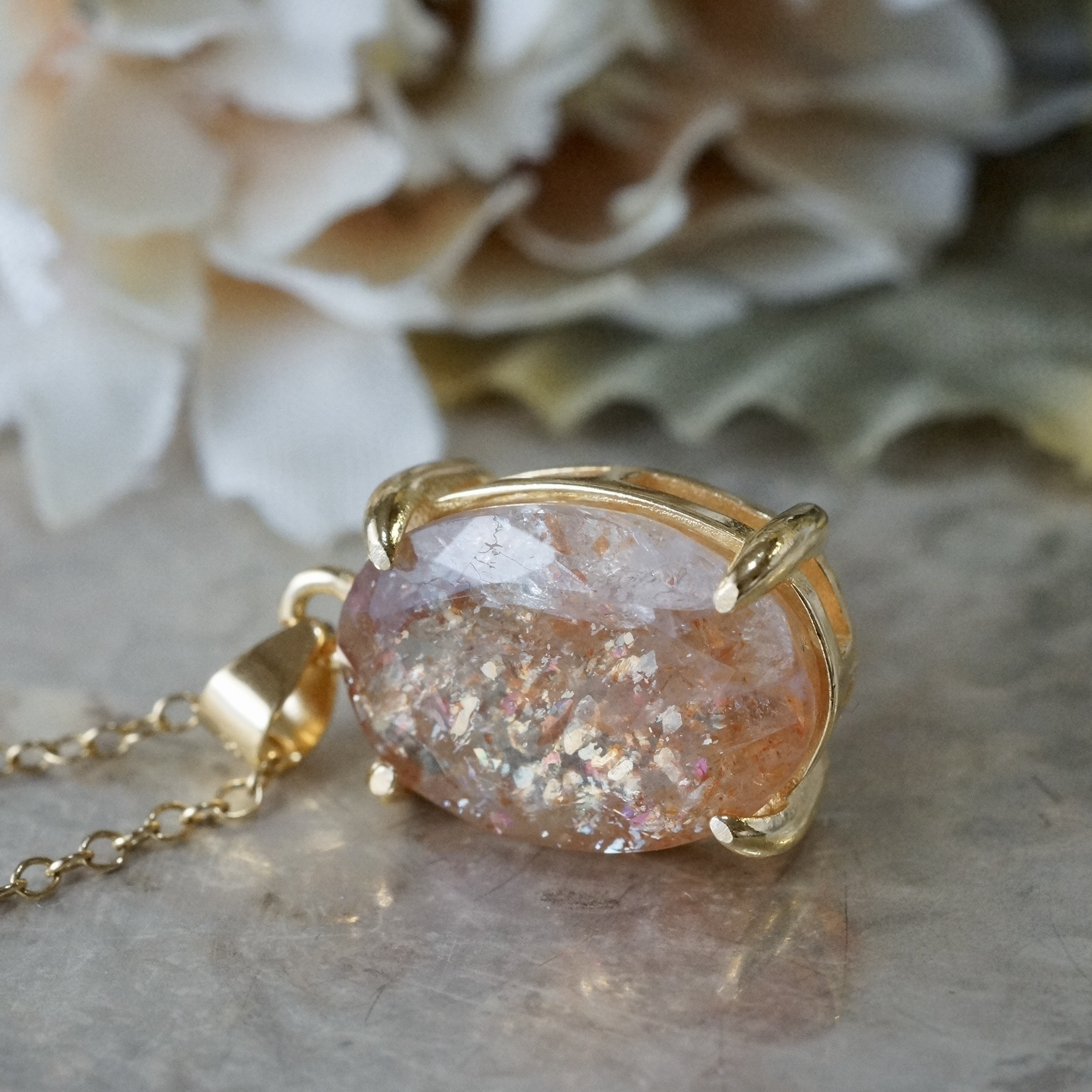 【送料無料】オレンジ　サンストーン　ペンダントトップ　18kゴールドプレーテド　シルバー925　10x8mm