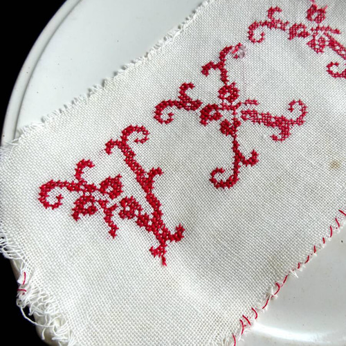 129】たくさん 15枚！フランス アンティーク 手刺繍 イニシャル モノグラム フランス アンティーク モノグラム＆モチーフ 花刺繍 セット