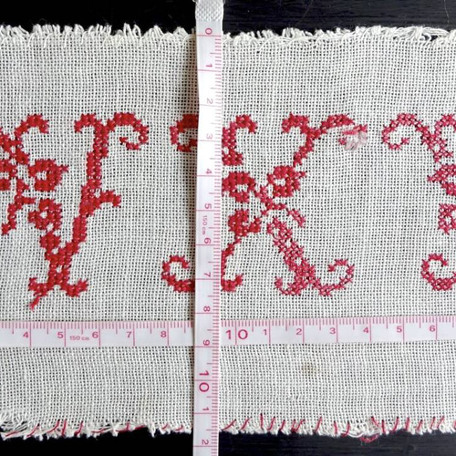 1800年代末 フランス 刺繍 立体 赤糸 モノグラム イニシャル 古布 服飾