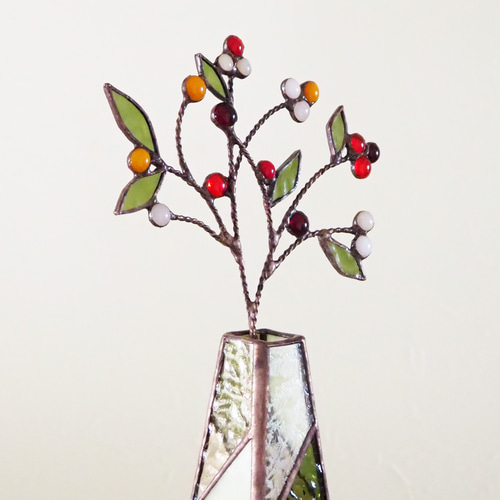 木の実いっぱい♪ステンドグラスの冬の一輪挿し 一輪挿し・花瓶・花器