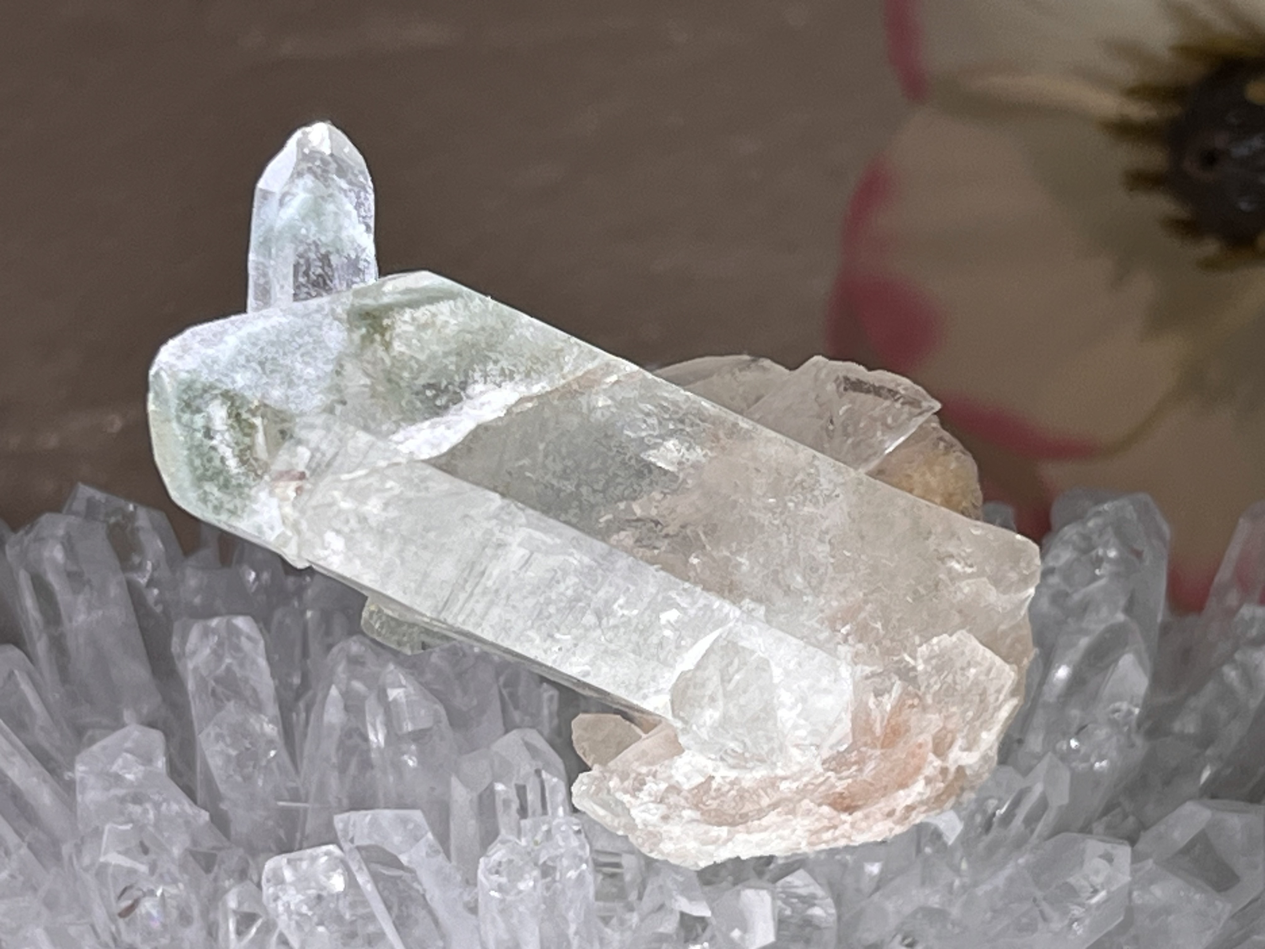 クニ　再販不可　夢幻品質　幻のカイラス聖山産　虹のヒマラヤレムリアンの原石