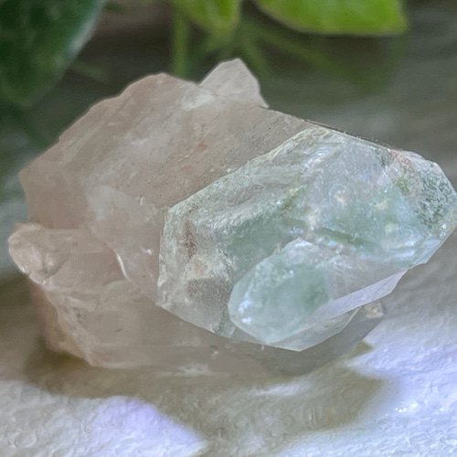 マニカラン産 ファントム ピンクヒマラヤ 水晶 クリスタル クラスター