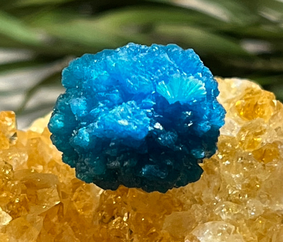 インドマハラシュトラ産八重咲 カバンサイト原石ミニラフストーン