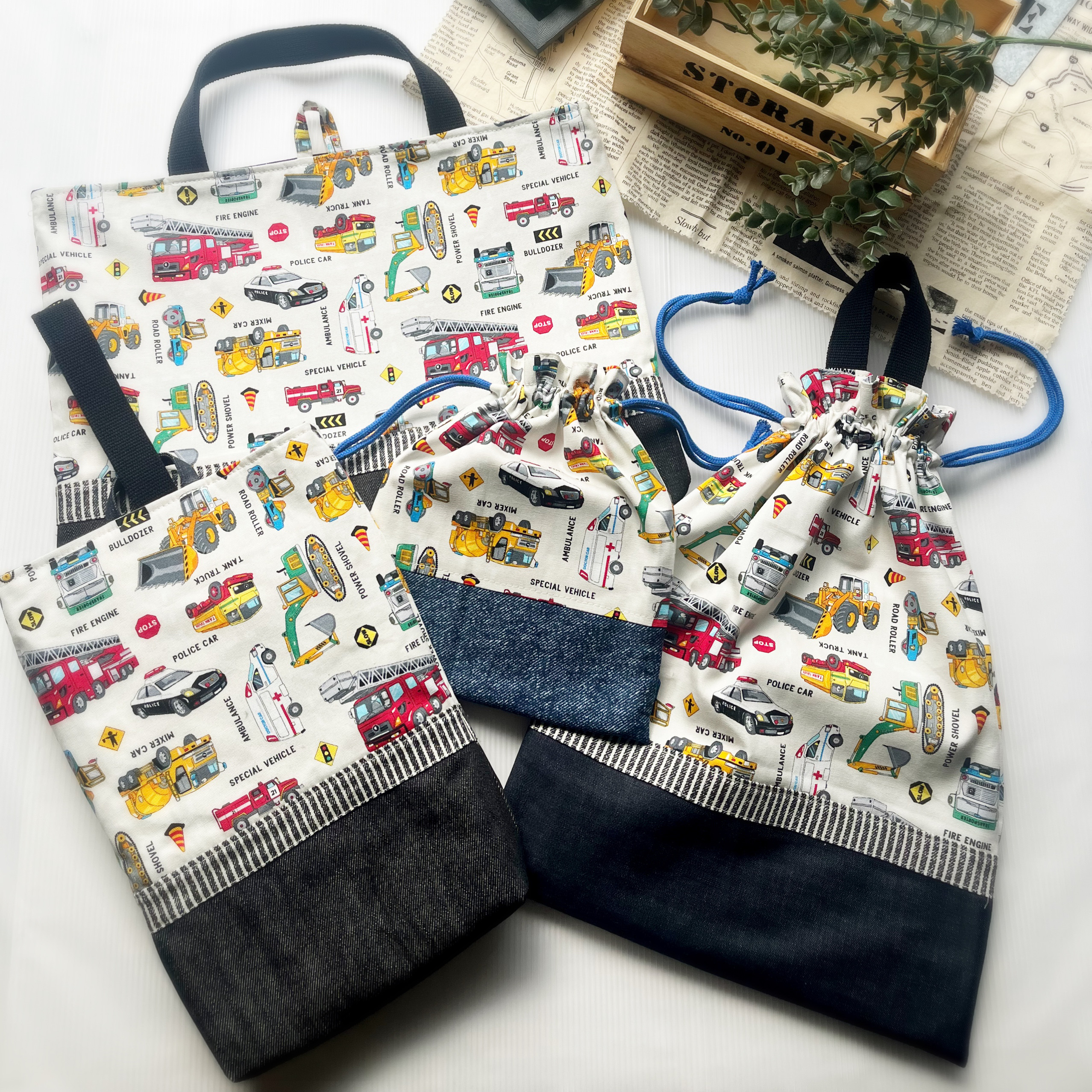 特別価格！と〜ってもお得な入園入学セット★人気沸騰！はたらく車！レッスンバッグ体操服袋上履き入れきんちゃくまとめ売り