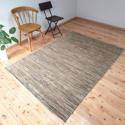 冬は暖かく夏は涼しい 天然ラグ 無染めのウール ガゼニラハット