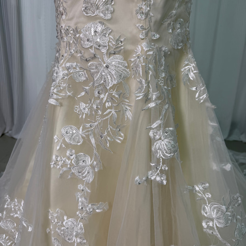 送料無料！取り外しオフショルダー 光沢サテン オーガンジー 花嫁  