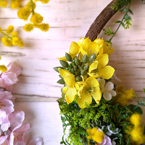 玄関ドアリース ミモザとさくらと菜の花の春待ちリース ミモザリース