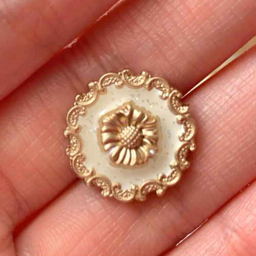18mm 1個】 飾り ボタン ◇672◇ レトロ アンティーク ヴィンテージ 