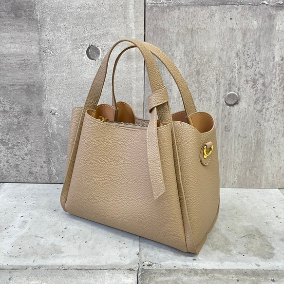 【デザインハンドル】 バッグ／ショルダー ２WAY 3室構造 シンプル　GBG-B647 2枚目の画像