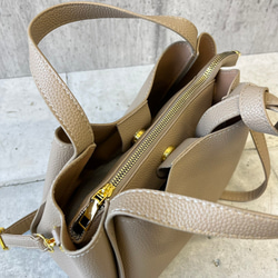 【デザインハンドル】 バッグ／ショルダー ２WAY 3室構造 シンプル　GBG-B647 4枚目の画像