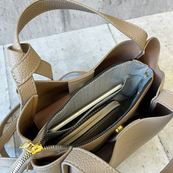 【デザインハンドル】 バッグ／ショルダー ２WAY 3室構造 シンプル　GBG-B647 7枚目の画像