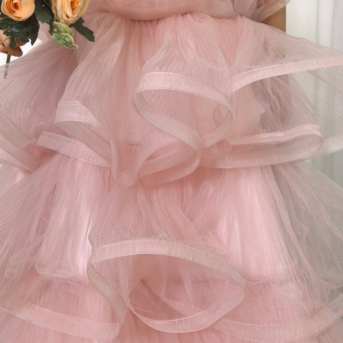 送料無料！カラードレス 薄桃色 ロング 柔らかく重ねたチュール  