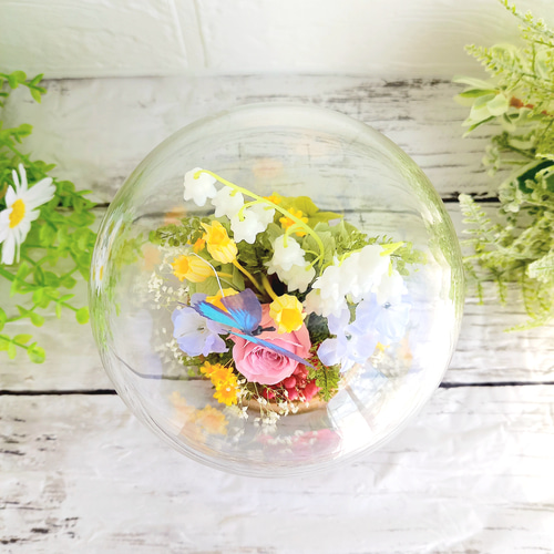 すずらんと蝶々のフラワードーム♡Lサイズ【ドームアレンジ】｜誕生日