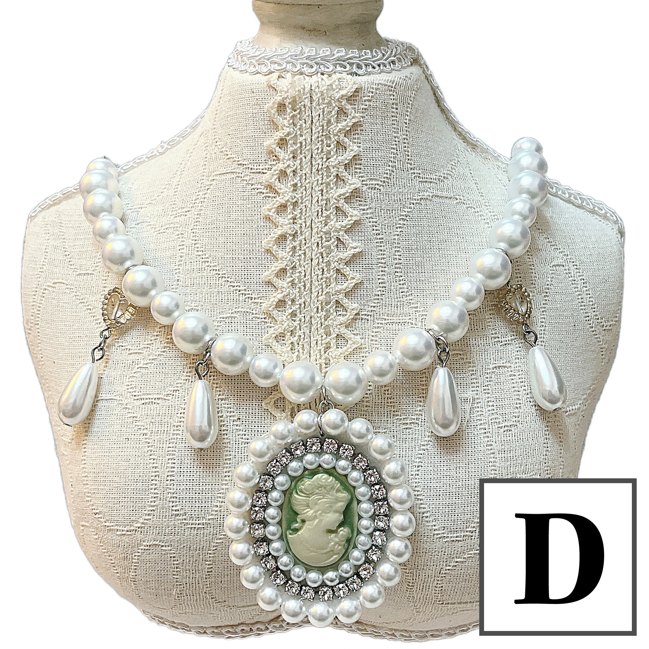 【1月分：受注制作】おすましレディネックレス