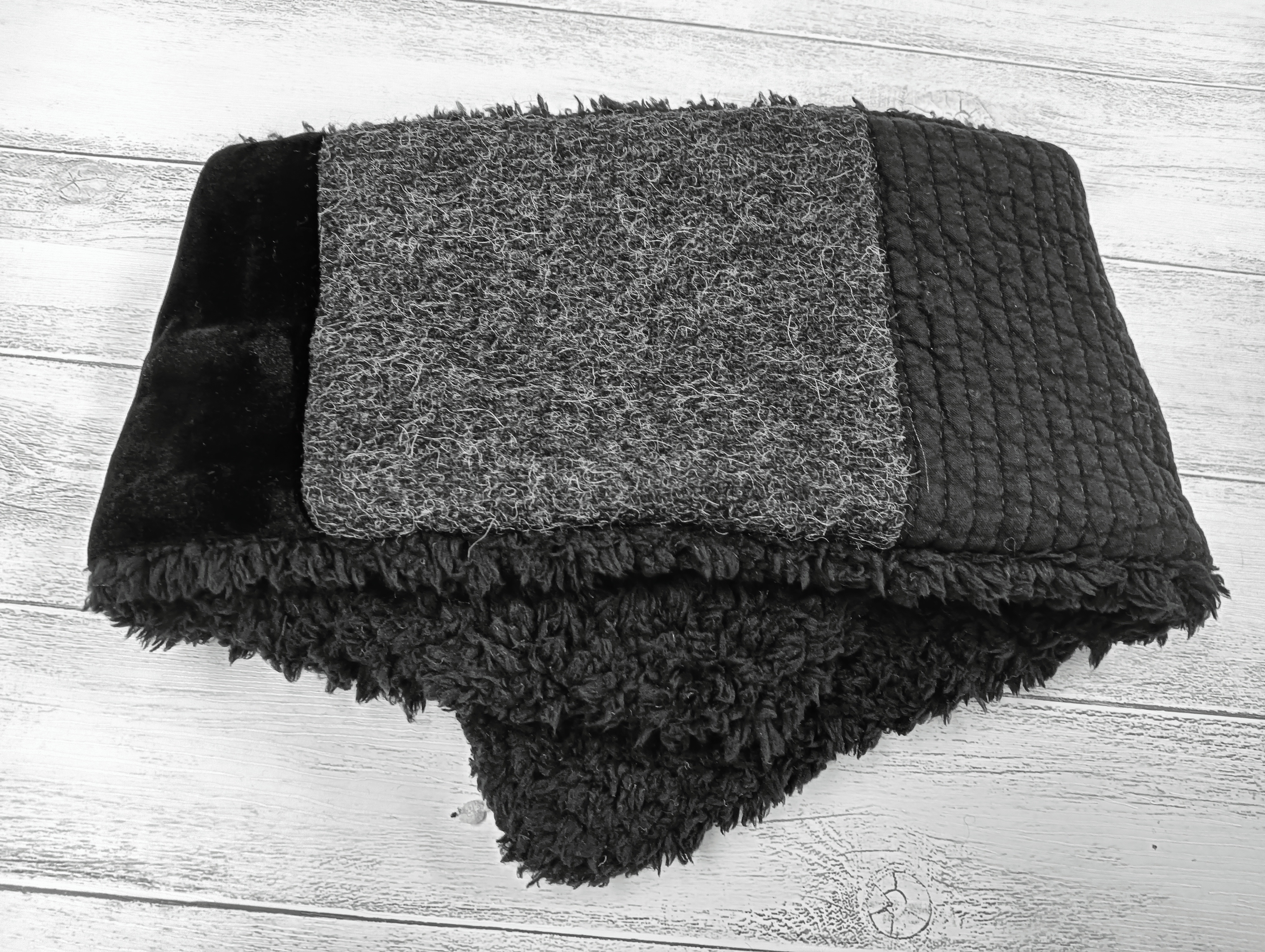 ミナペルホネンハンドメイドネックウォーマー