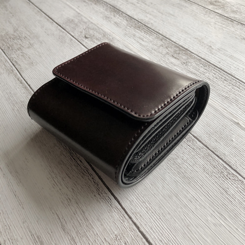 Horweenシェルコードバン×サドルレザー 三つ折りミニウォレット 総手縫 Horweenシェルコードバン×サドルレザー 三つ折りミニウォレット