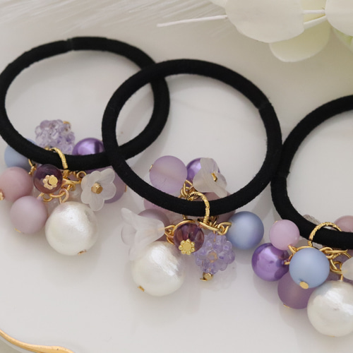 ハンドメイド ヘアゴム☆ラベンダーカラー ラベンダー&コットンパール◇花束みたいなビーズヘアゴム/Creema限定