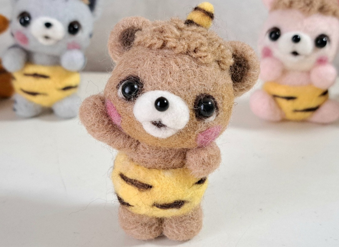 節分☆鬼さん集合～③ クマ鬼 羊毛フェルト 羊毛フェルト