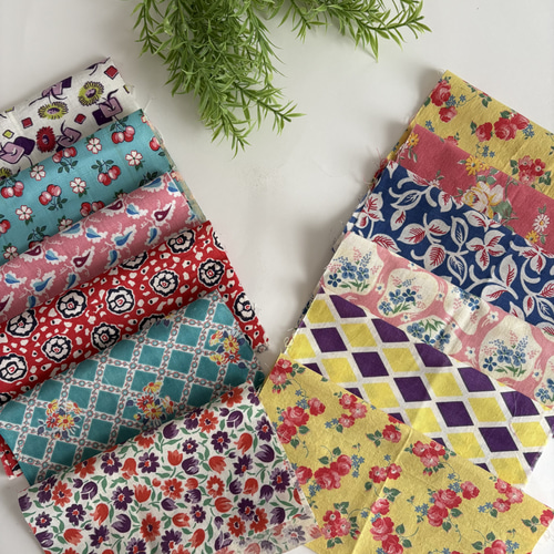 フィードサック・ヴィンテージファブリック2枚セット①【19〜22cm × 22