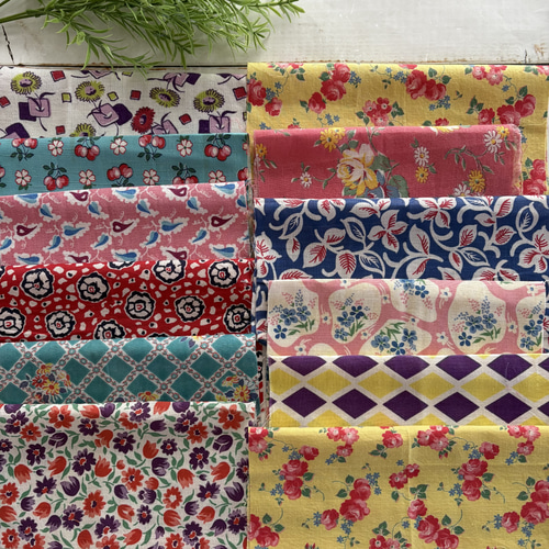 フィードサック・ヴィンテージファブリック2枚セット①【19〜22cm × 22