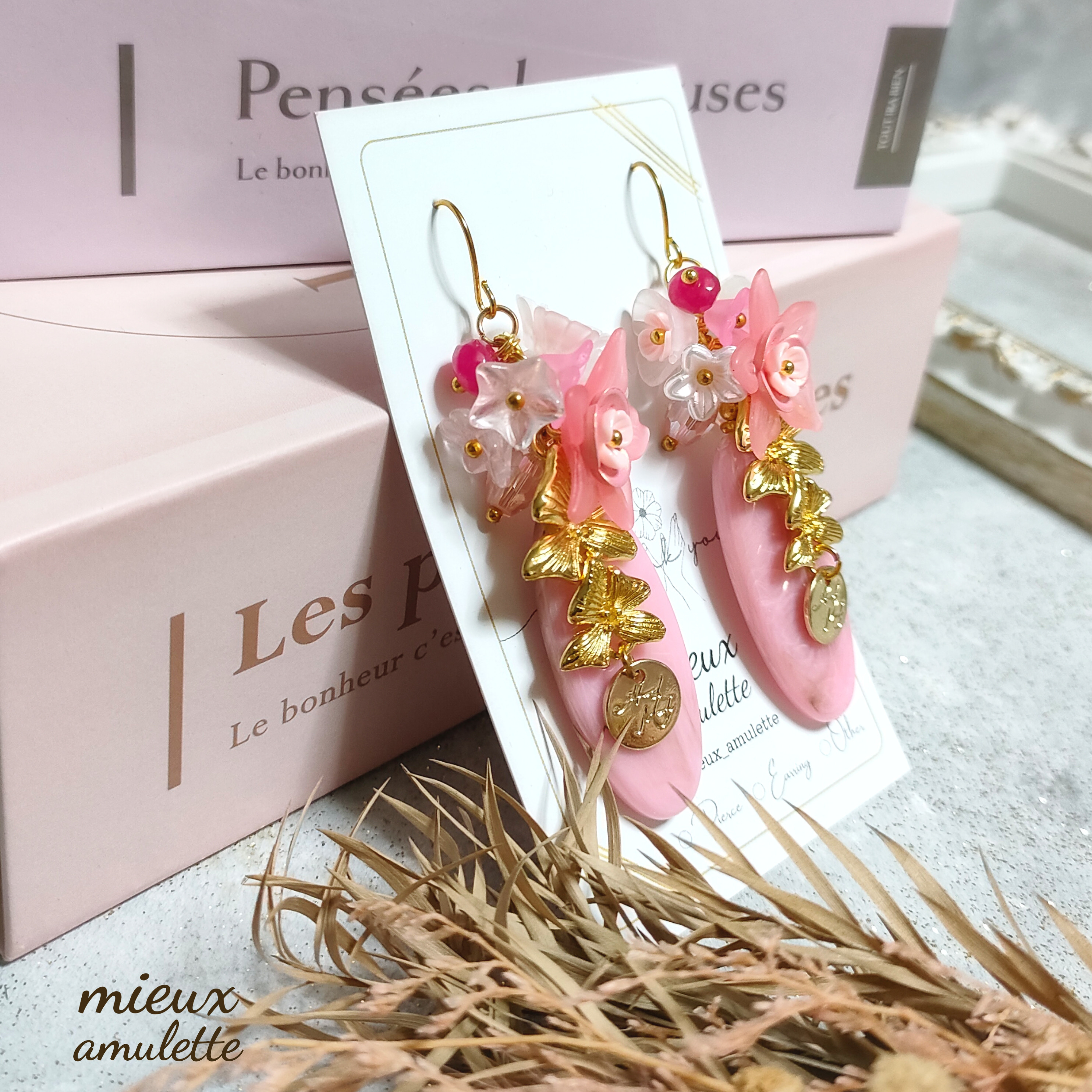 ピンク フラワー ピアス イヤリング 1点物アクセサリー 推し活
