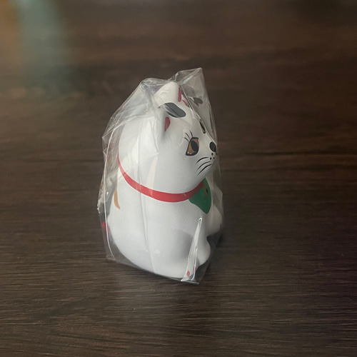 【美品】ねこ　白猫　招き猫　陶器　置物　インテリア　工芸品　美術品　A3303 2026年最新】Yahoo!オークション -招き猫陶器の中古品・新品・未使用品一覧