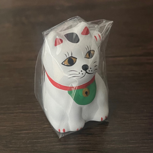民芸陶器みくじ 招き猫 白 招き猫 antique art nozomi 通販 18745021