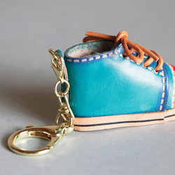 可愛い靴本革バッグチャーム ネコチャーム 革 バッグチャーム キーリング プレゼント 5枚目の画像