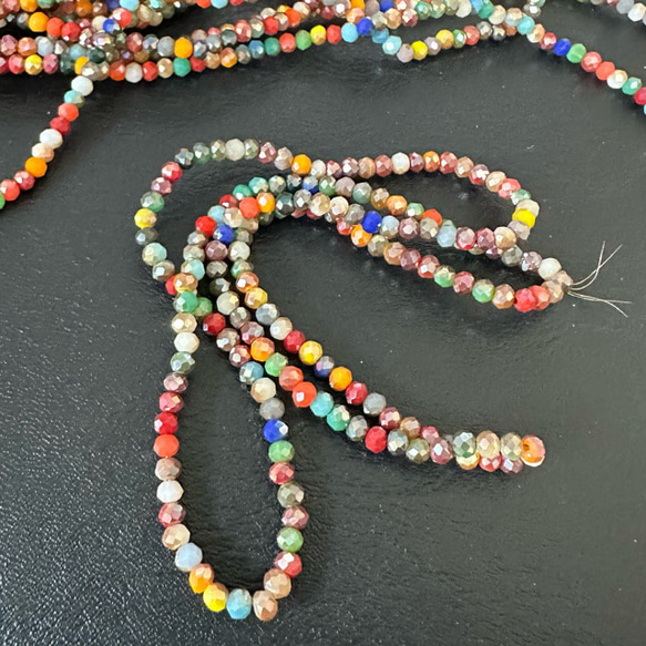 1連 3mm×2mm キラキラ 多面 ガラス ビーズ カラフル 6枚目の画像