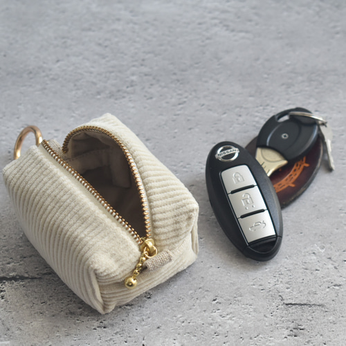 カラビナ付きミニポーチ/キーホルダーポーチ/コーデュロイ/キーケース