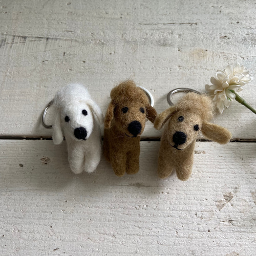 オリジナル 羊毛 フェルト プードル キーホルダー ハンドメイド 羊毛