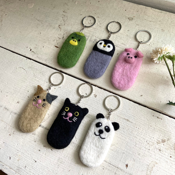 オリジナル 羊毛 フェルト リップケース 印鑑ケース ハンドメイド 2枚目の画像