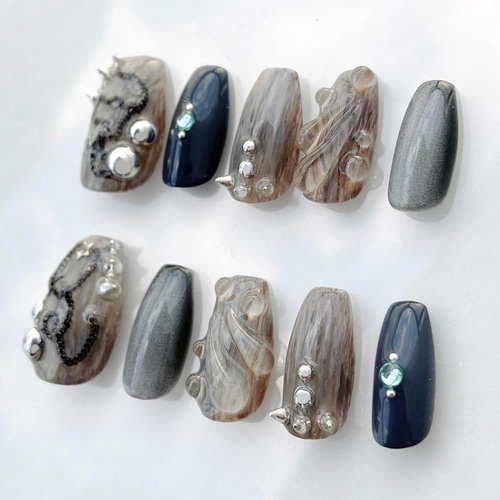 .様✽オーダーネイルチップ サイズオーダー】オオカミネイルチップ 狼 トゲトゲ y2k クール ネイル