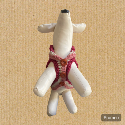 ハンドメイド犬服【YOBOO】 犬服⭐︎胴回り36cm カーディガン⭐︎セーター⭐︎ポンチョ