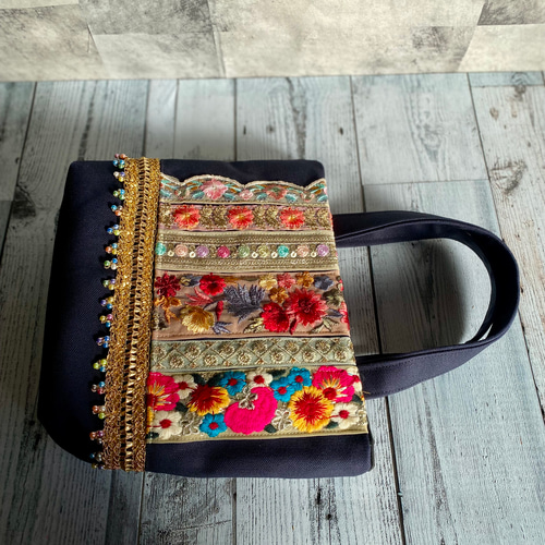 トートバッグ　インド刺繍ハイクラスピンク　ハンドメイド a07fd3b631c1f8c532c0388cd61999