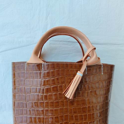 ハンドメイド レザーミニトートバッグ　XSサイズ　オリーブ（持ち手ブラウン） 楽天市場】【楽天1位】ミニトートバッグ 本革 小さめ おしゃれ