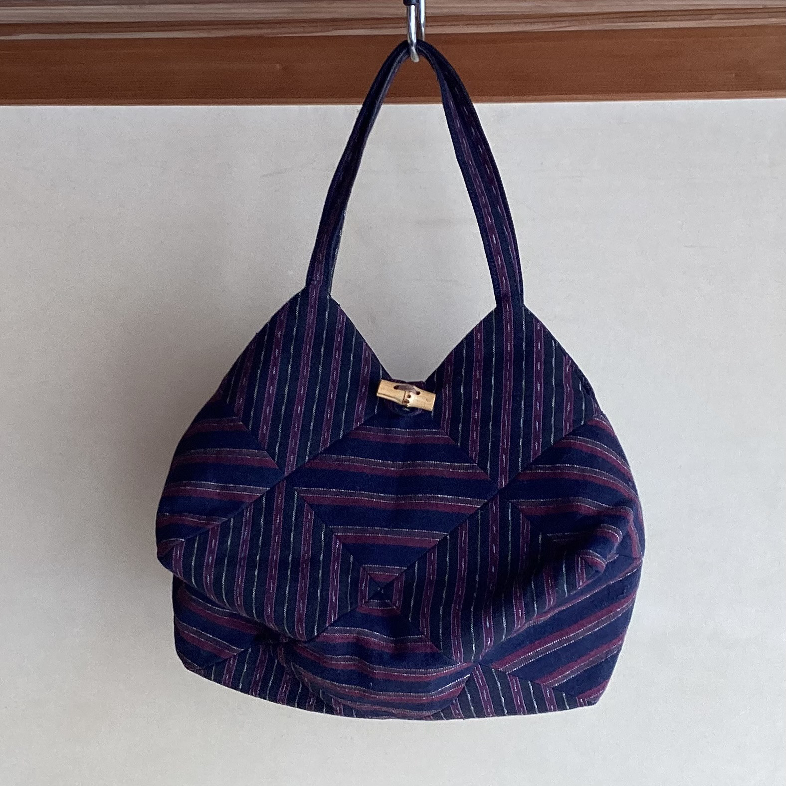 木綿　エンジ入り縞　2種使いのバック