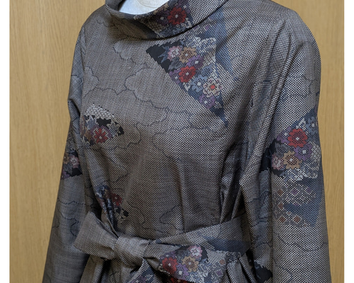 SOLD お値下げ中 着物リメイク ワンピース 大島紬 M〜L ワンピース