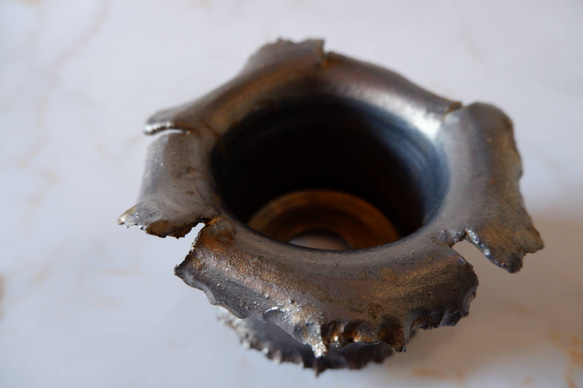 3.5号燻し金彩羽衣鉢780　塊根植物　多肉植物　盆栽　植木鉢　作家鉢　沖縄 4枚目の画像