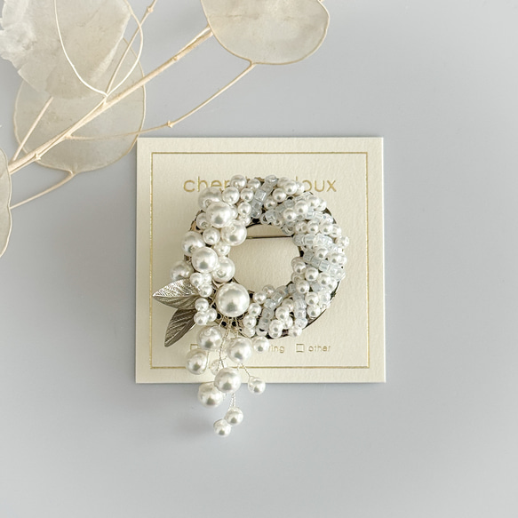 珍珠植物花環胸針/腕花 - 純白色 | 儀式 | 入場儀式 | 畢業典禮 | 各種場合 [補貨] 第1張的照片