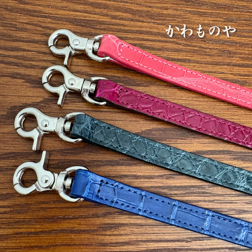 本革 クロコダイル（ワニ革）パスケース IDカードホルダー リール付き