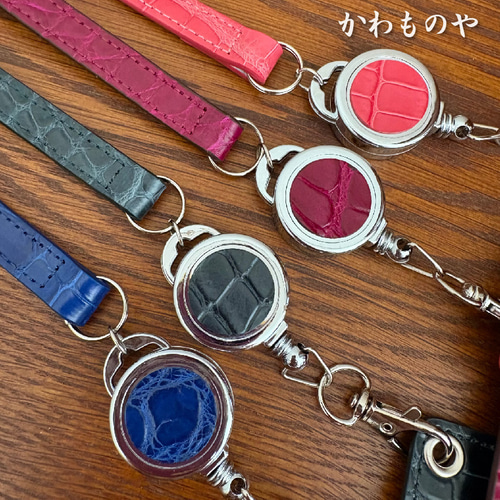 【新品】クロコダイル ポーチ 小物入れ パステル ピンク【本物証明書付き】 ポーチ 鞄 カバン ループ付き ミニ財布 セカンドバッグ スマホ